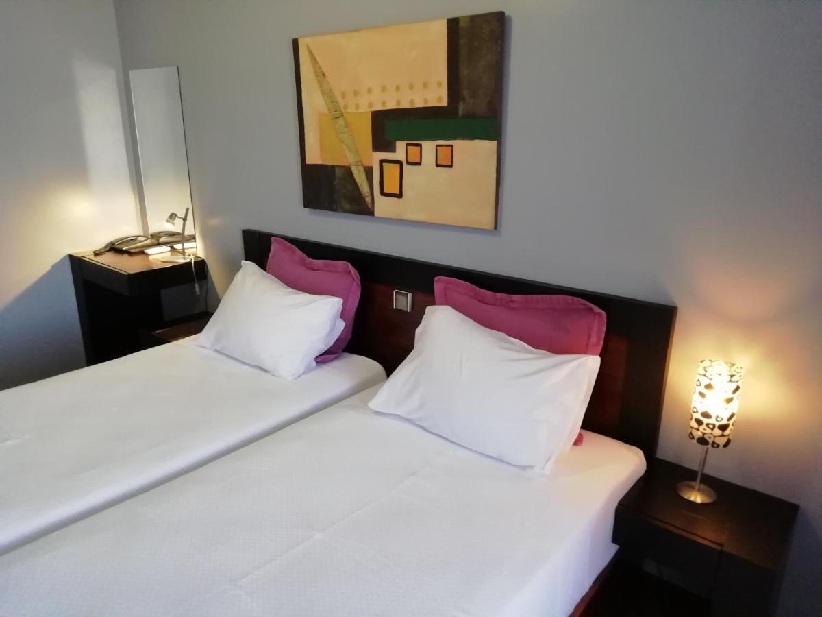 Hotel Dom Joao IV Guimaraes Ngoại thất bức ảnh